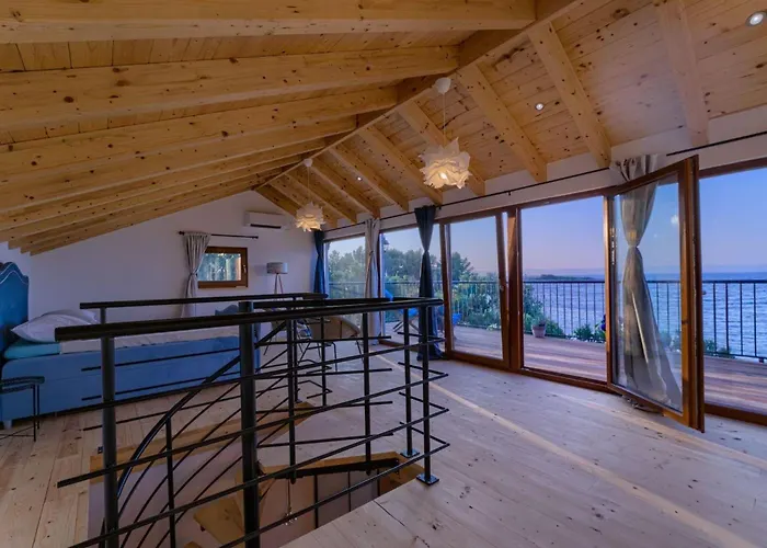 Vakantiehuis House Bjankura *