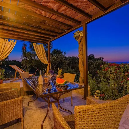 بيت للعطل House Bjankura Blato (Korcula)